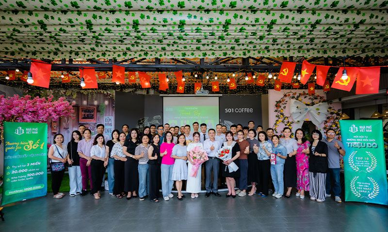 TALKSHOW “THINK BIG – HÀNH TRÌNH CHINH PHỤC TRIỆU ĐÔ”